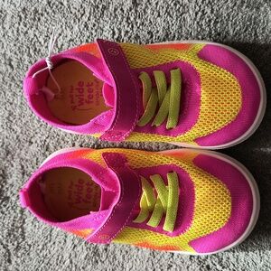 Stride rite toddler sneaker